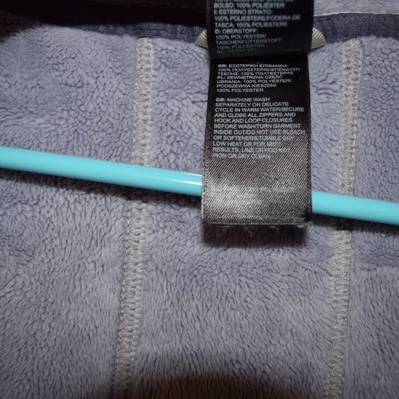 Periwinkle North Face Jacket - Picture 9 of 10